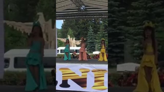 Маленькая страна. Анаит Катрин Ева смотреть онлайн