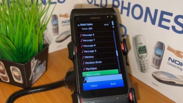 Nokia N8 ringtones ♫ - by Old Phones World
