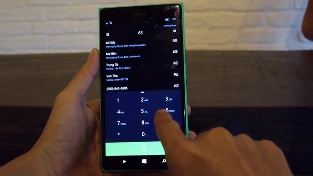 Dialer trên Windows 10 Mobile: có bàn phím T9 và tích hợp Skype Video смотреть онлайн