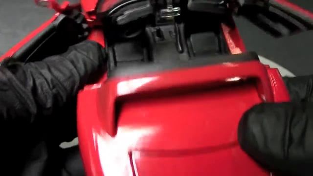 1/24 1996 Dodge Viper RT/10 by Maisto, Review. My 100th video!! смотреть онлайн