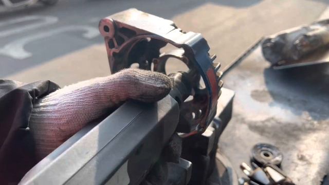 Deutz 24V 55A (AAK5376 0118 2403) Alternator 수리 후 Test 영상 смотреть онлайн