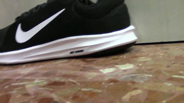 NIKE DOWNSHIFTER 8 HOMBRE |Nike Negras 2018 - 2019 Valencia смотреть онлайн