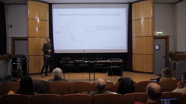AISSAI: Energetics of computation in artificial and natural networks смотреть онлайн