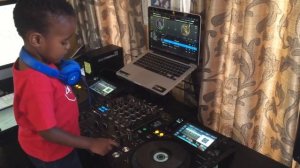 Dj Arch Jnr gets new gear from Algoriddim (3yrs Old) Djay Pro