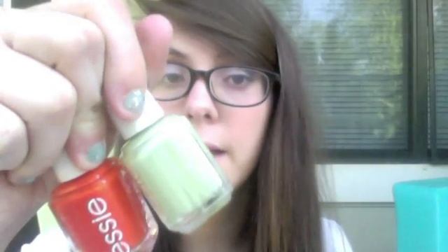 April Favorites! смотреть онлайн