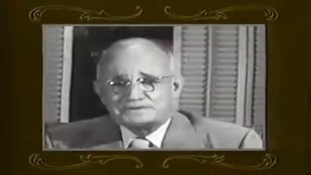 Vidéo de Napoleon Hill pour la premiere fois en français смотреть онлайн