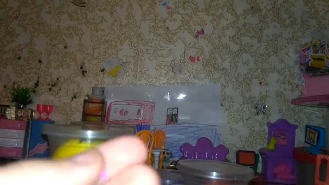 Лепим маленькую сумочку (аксессуары для игрушек) смотреть онлайн