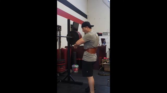 Back Squat Cluster 1.1.1.1.1 x5 12 Sec @330# смотреть онлайн
