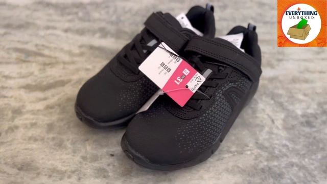 Decathlon ! Kids Velcro Shoes Light and Soft 140-Black! Unboxing & Review! смотреть онлайн
