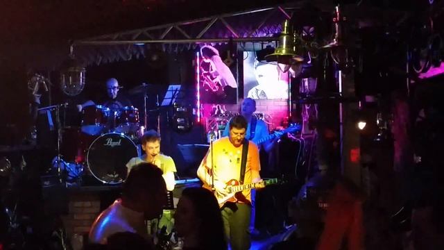 Bombarda&Лиля Батарейка cover 1 смотреть онлайн