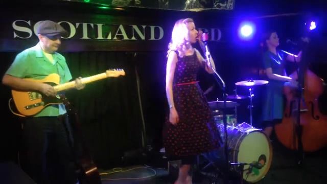 Maryann & The Tri-Tones -Tequila