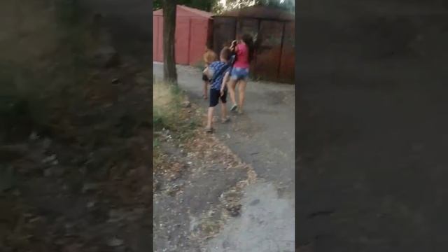 Ужалила оса нашу додичку смотреть онлайн