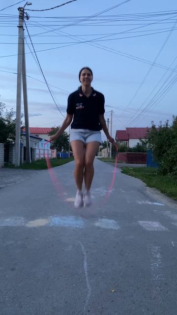 #dance #music #party #скакалка #jumprope #leftrightchallenge #challenge #dancechallenge #skipping смотреть онлайн