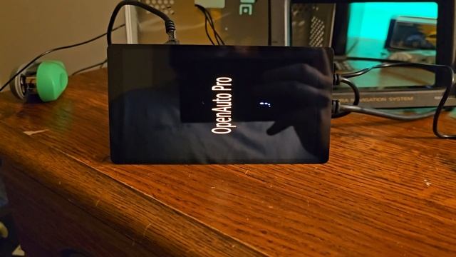 Raspberry Pi 4 4GB OpenAuto with CarPiHat Pro DAC safe shutdown смотреть онлайн
