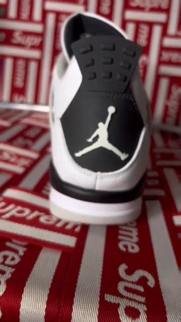 Обзор nike air jordan 4 military black #jordan #jordan1 #jordan4 #кроссовки #обзор смотреть онлайн