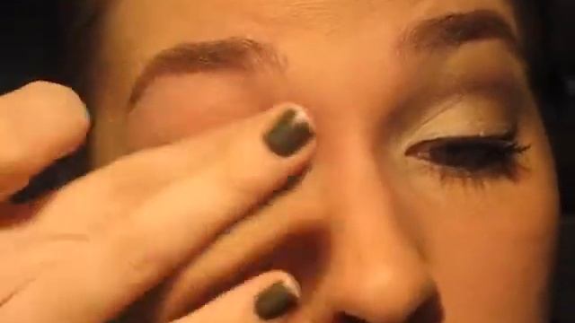 Too Faced Romantic Eye Palette: Fashion Look! смотреть онлайн