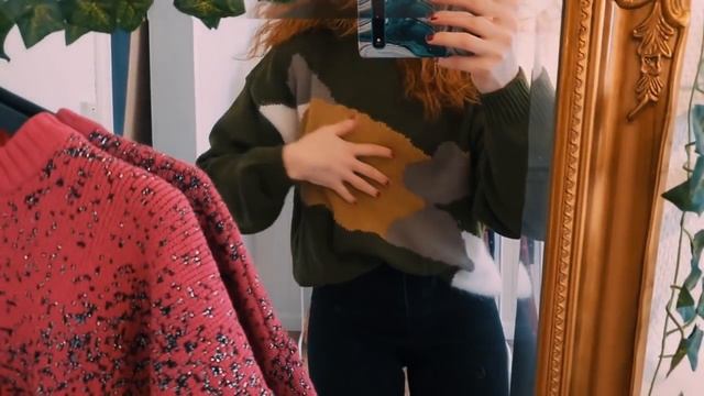 Thrifting furniture and shopping fabric for the boutique | Vlogmas 5 смотреть онлайн