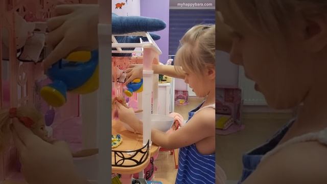 Каролина 5 лет играет дома, 4 месяц обучения