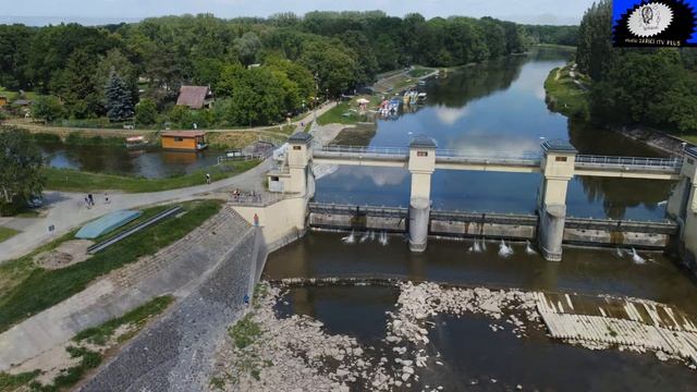 Vzpomínky na léto Hodonín 2021 смотреть онлайн