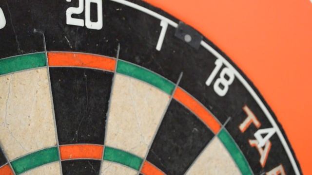 TARGET CARRERA C10 Darts - 180 HD смотреть онлайн