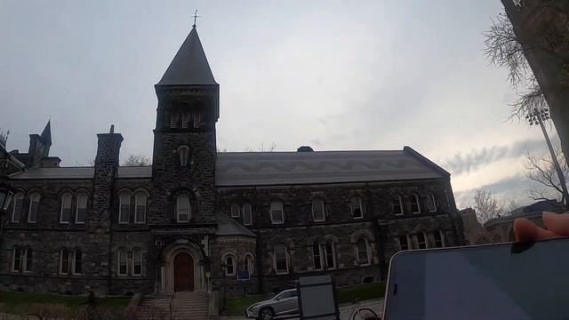 🇨🇦Bike Ride & Walks: I Am A Tourist In My Own City - U OF T - University Of Toronto - 4/24/21