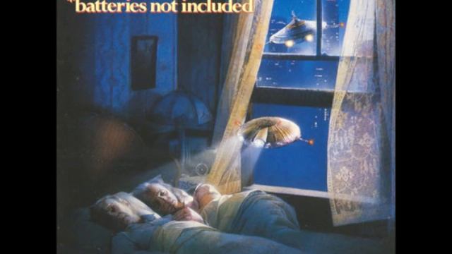 Batteries not included/ 02 - Night Visitors- James Horner смотреть онлайн