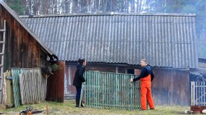 Тяжело, но мы не СДАЕМСЯ! Жизнь в ГЛУХОЙ лесной ДЕРЕВНЕ. Дайте вторую жизнь заброшенной хижине.