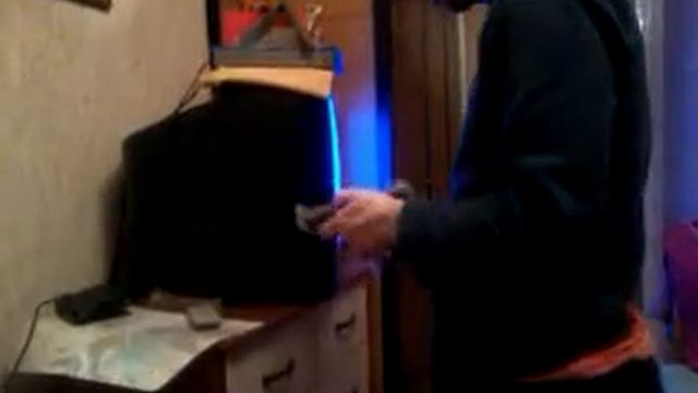 Показываю как подключаю приставку к телевизору,но не получается смотреть онлайн