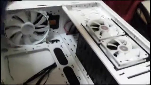 Cooler Master Storm Stryker Full Tower Case Unboxing HD смотреть онлайн