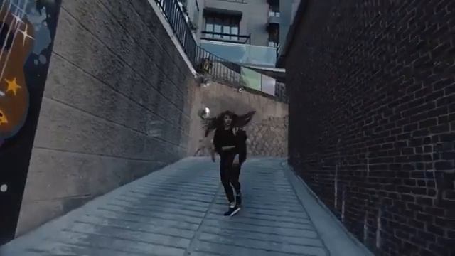 C L (Adidas) смотреть онлайн