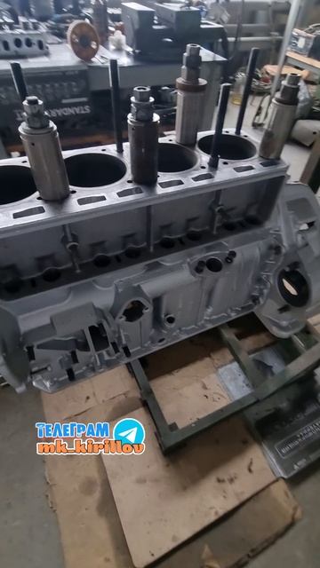 СОБИРАЮ 410й МОТОР И СНИМАЮ ДЛЯ ВАС БОЛЬШОЕ ВИДЕО #кириллов #automobile #ремонт #змз410 смотреть онлайн