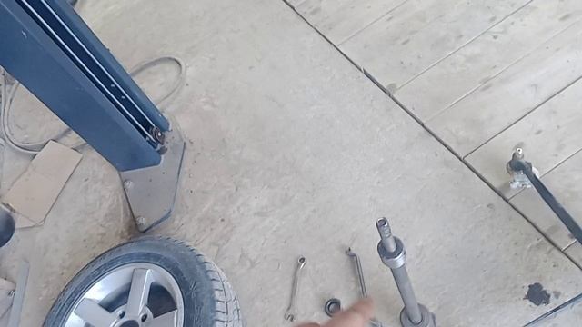 Как заменить подшипник полуоси на Ниве смотреть онлайн