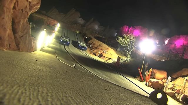 Testing Radiator Spring Racers in Cars Land at Disney California Adventure смотреть онлайн