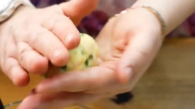 У вас есть картошка и консервированный тунец дома? Это такое вкусное сочетание, что я готовлю его...