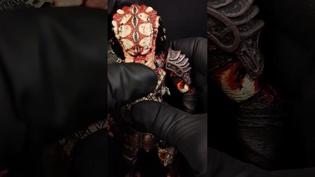 Оригинальная фигурка Хищник Снейк. Харизма и узкие зрачки. Original Snake Predator figure NECA. смотреть онлайн