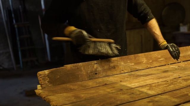 Insulating and upcycling old wooden doors смотреть онлайн