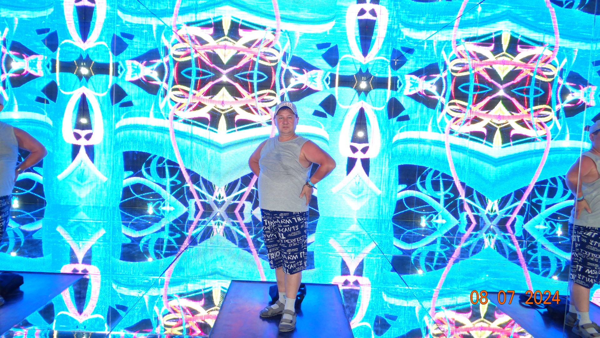 Анапа.Галерея света. смотреть онлайн