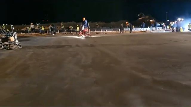 Промежуточная затирка топпингового пола. Топпинговые полы Европол смотреть онлайн