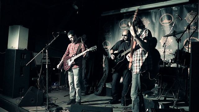 Dropstone - Пироман (live, Точка Сборки) смотреть онлайн