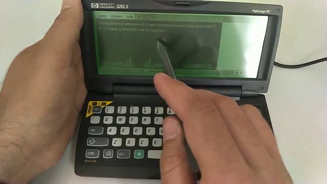 Hewlett Packard HP 320LX Palmtop PC from 1997 running Windows CE 1.0 / games смотреть онлайн