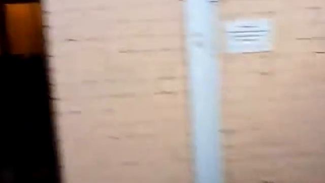 Снос общественного туалета на Заднепровском рынке в Смоленске смотреть онлайн
