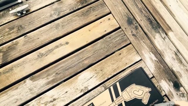 Demo - VARSK Cordless Pressure Washer - Power to clean old dock! смотреть онлайн