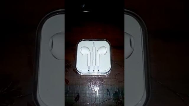 Unboxing Apple earpods!!!👗💥💥 смотреть онлайн