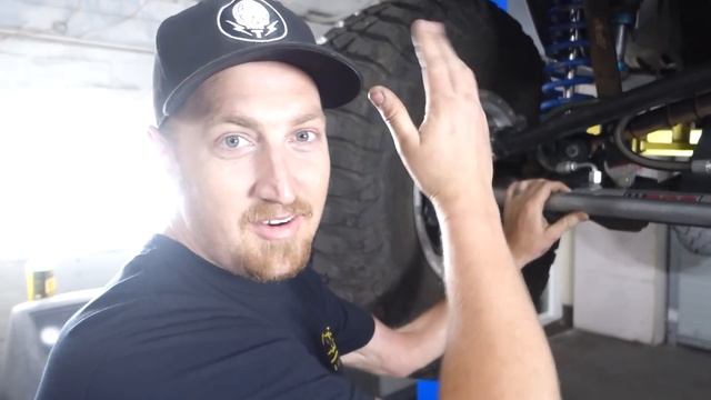 LS Swapped Jeep Cherokee XJ! | BUILT TO DESTROY смотреть онлайн