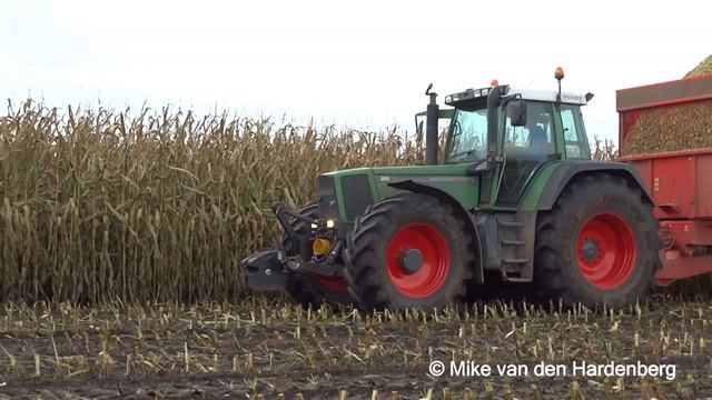 Mais Hakselen 2015 | Fendt Favorit 924 + Fendt 930 | Claas Jaguar 850 Green Eye | Edelhert. смотреть онлайн