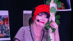 Три подруги!