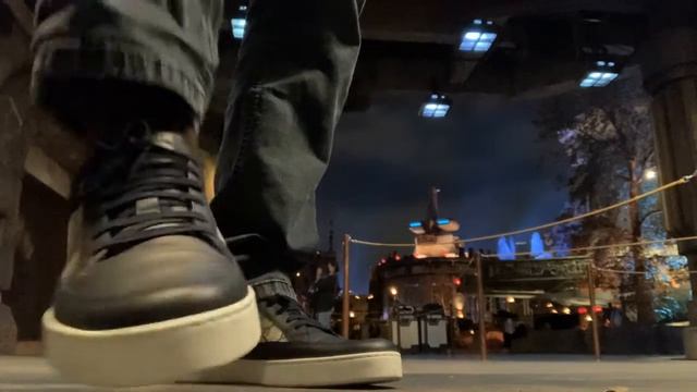 Combining Two Passions… Gucci Sneakers and Star Wars смотреть онлайн