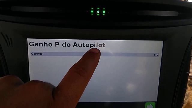 configurando e ajustando o Ganho P piloto Hidraulico Trimble CFX-750+AutoPilot. смотреть онлайн