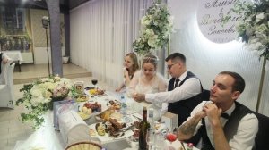 Кто первый родится у жениха и невесты, мальчик или девочка, шуточное гадание на свадьбе.