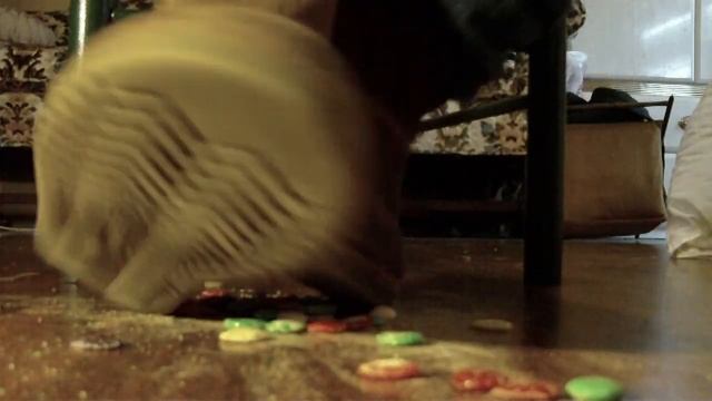 UGG Smashed Skittlez....Taste MY Rainbow Feet....mmmmmmm смотреть онлайн